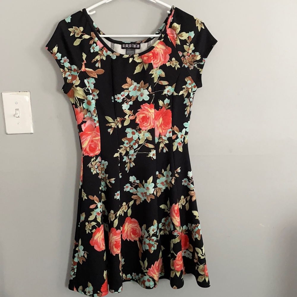 Women’s Black floral dress